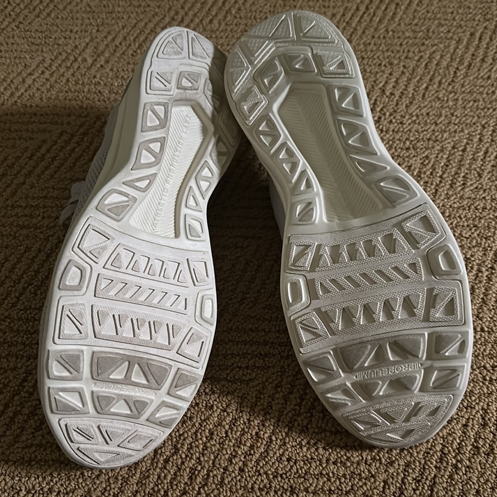 Apl Breeze Sneaks. Barely Worn, Euc. - image 3